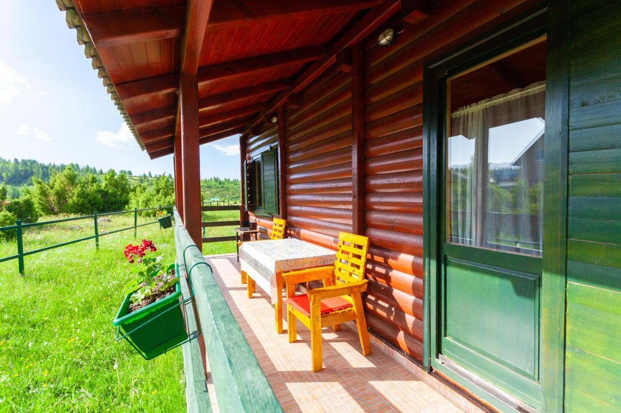 Family Lux Apartments Žabljak Eksteriør bilde